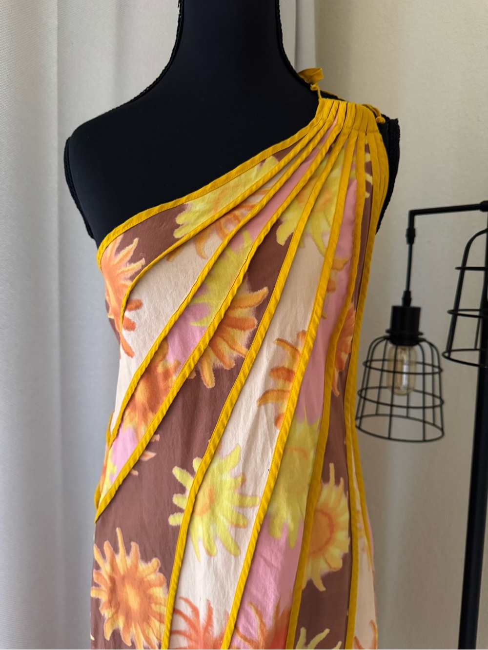 FARM Rio Anthropologie One Shoulder Sun Print Dress XS Petite - Picture 3 of 14